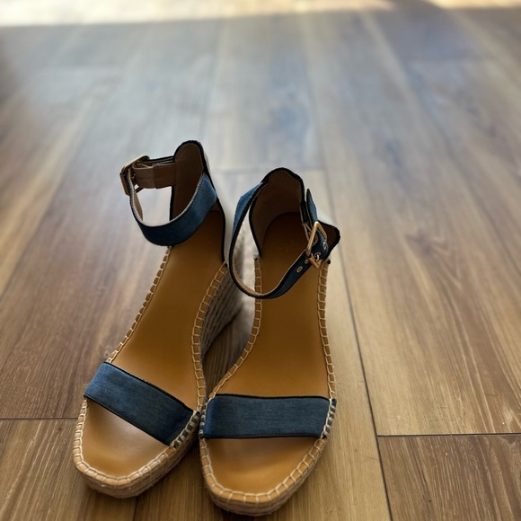 Cabi women’s Parker Wedge Sandals size 8 - Picture 2 of 6